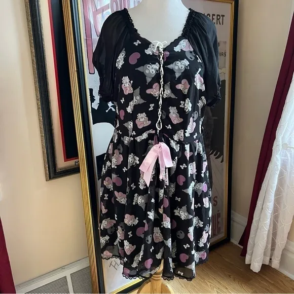 Sanrio: My Melody Kuromi Black Pink Gray Lace Bodice Puffy Sleeve Dress Size 3