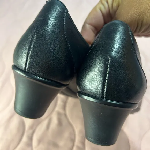 SAS shoes Black Leather .