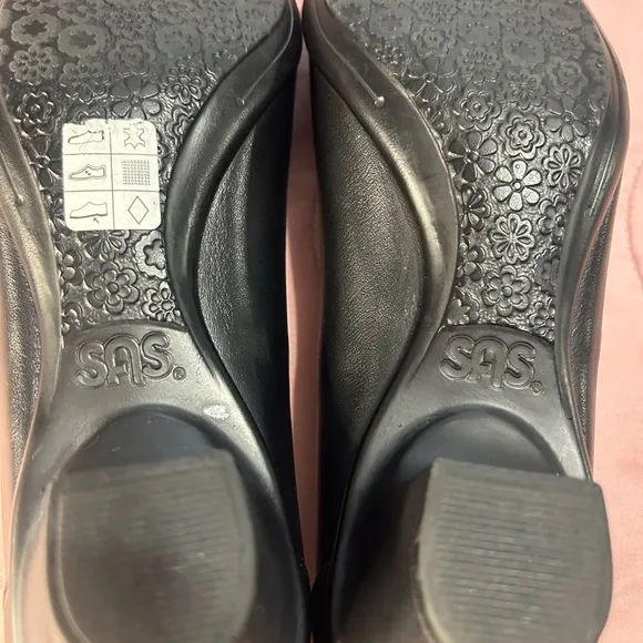 SAS shoes Black Leather .