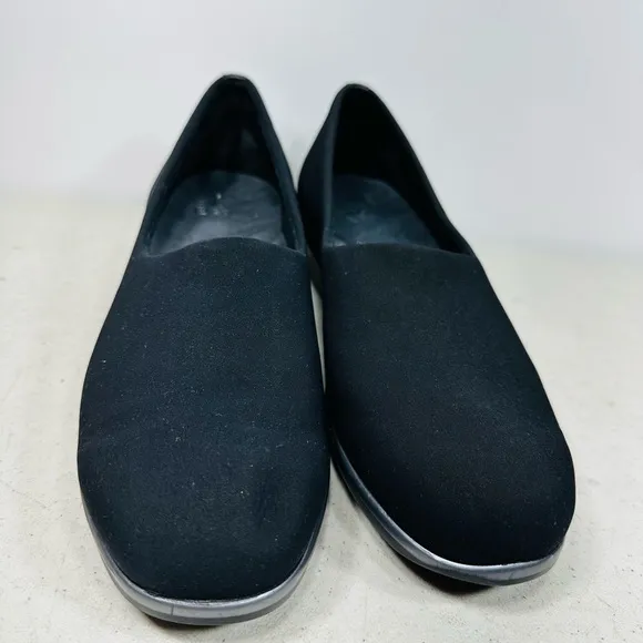 SAS Women's Bliss Slip-On Wedge Loafers Size 9M Black Support Comfortable Shoes