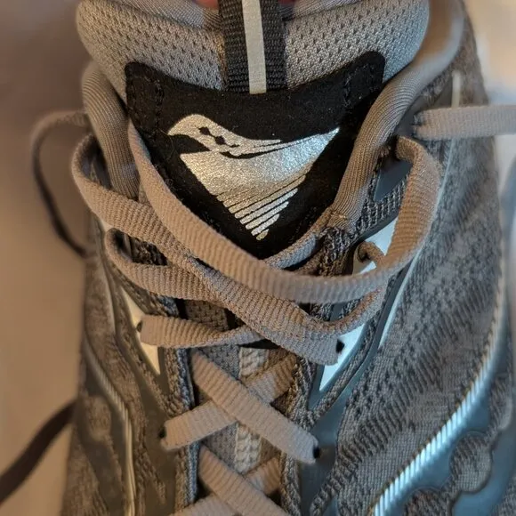 Saucony Echelon 9 S20766-20 Running Shoes Size 15W
