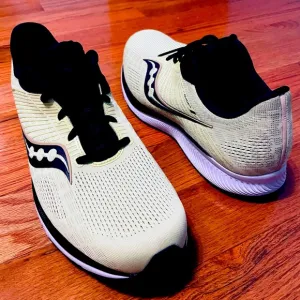 Saucony Men's Size 15 Guide 14 Keylime/Gravel Running Shoes (S20654-35).