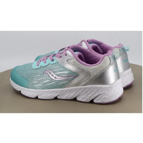 Saucony S-Wind NWOB Women's Running Shoes Size 7 Aqua Green Lilac