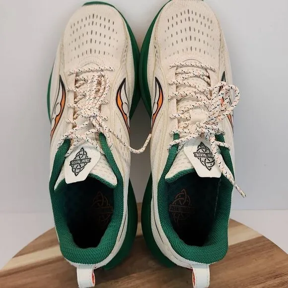 Saucony Women's Kinvara 13 Irish Running Shoes, Irish Cream, Size 12