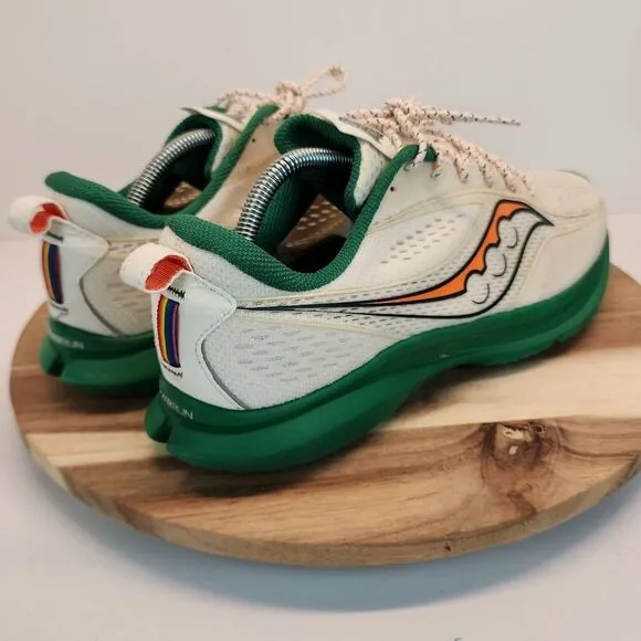 Saucony Women's Kinvara 13 Irish Running Shoes, Irish Cream, Size 12
