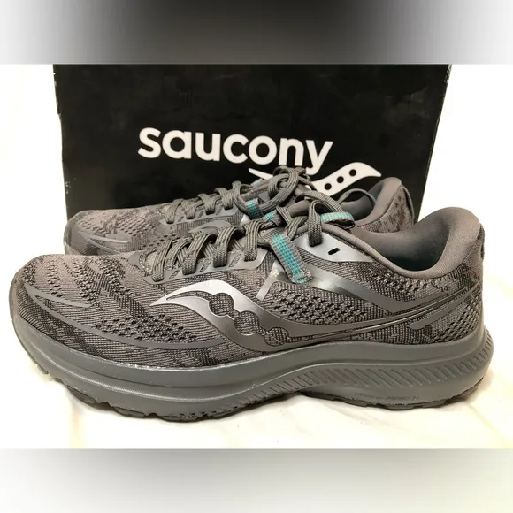 Saucony Women’s Omni 21 Running Shoes- Size 8