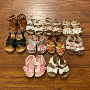 Set Of Toddler Sandals, Size: 5T
