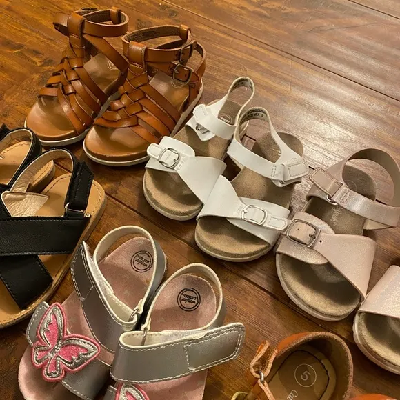 Set Of Toddler Sandals, Size: 5T