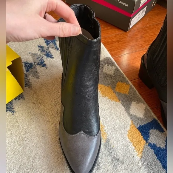 Seven7 Tuxedo Tex Ankle Boots Western Block Heel Booties