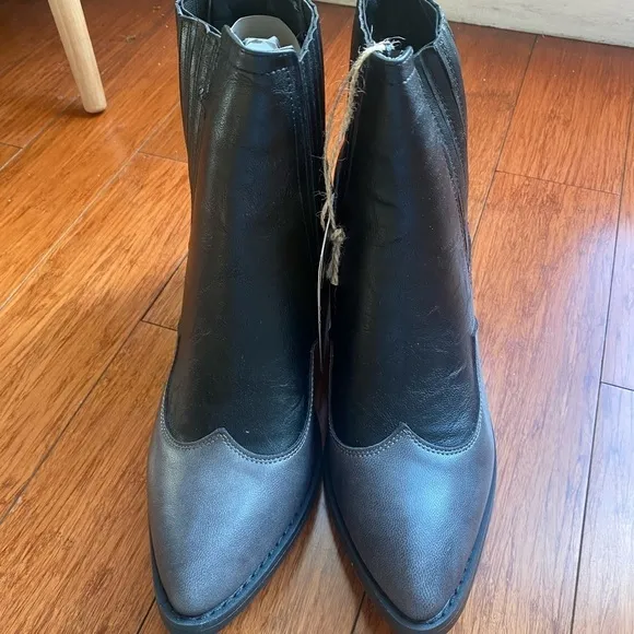 Seven7 Tuxedo Tex Ankle Boots Western Block Heel Booties