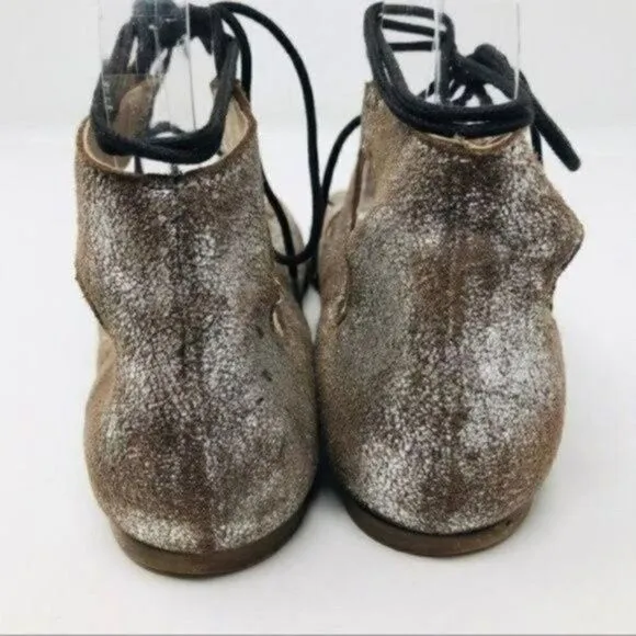 Seychelles woman’s metallic silver leather suede gladiator sandals 8 BoxO laceup