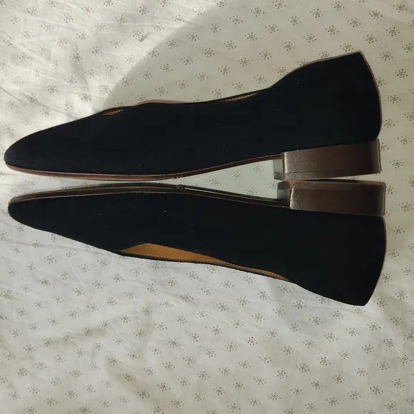 SEZANE Souiers black suede elegant  women's flats sz 38/7