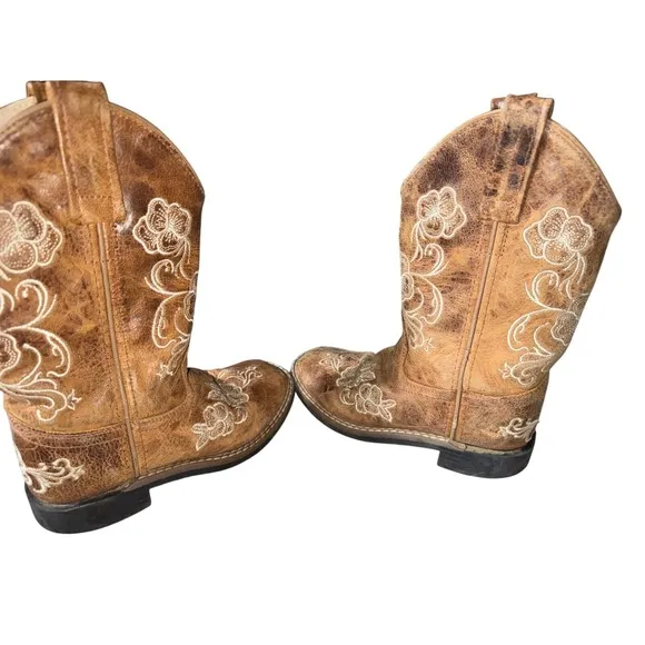 Shyanne little lasy brown girls boots size 11
