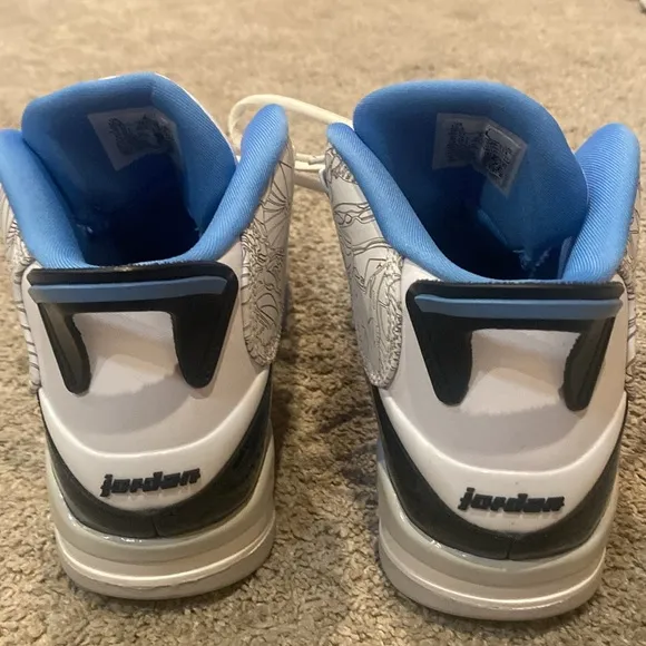 Size 10.5 Jordan Dub Zeros. Light blue, gray and black sneakers . GUC.