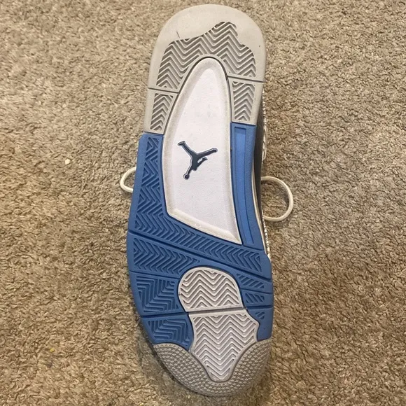 Size 10.5 Jordan Dub Zeros. Light blue, gray and black sneakers . GUC.