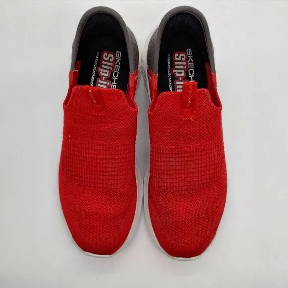 Skechers Hands Free Slip Ins‎ Casual Sneakers Kids Size 5 Red Black Youth Shoes