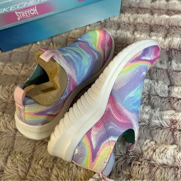 Skechers Stretch with Air Cooled Memory Foam