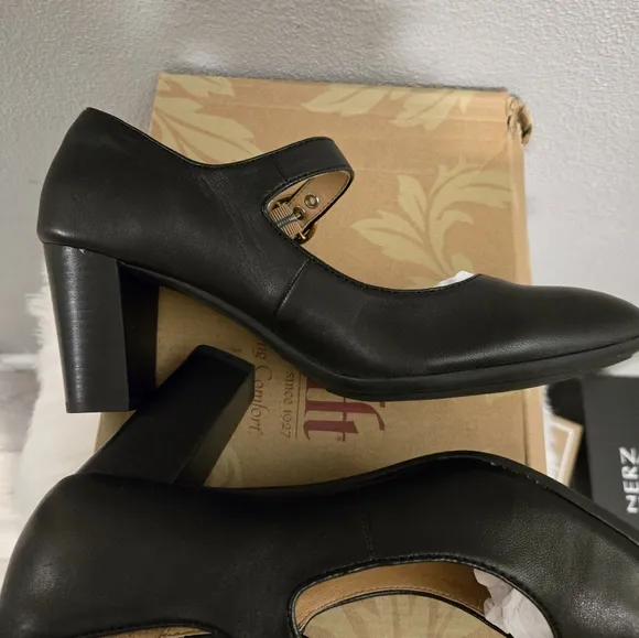 Sofft Petra Black Nappa Mary Jane Heels