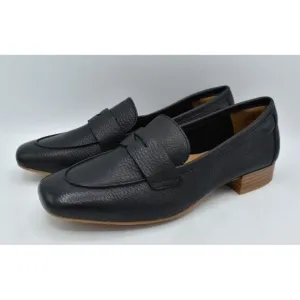 Sofft Womens Size 7 Elinor Moc Toe Black Leather Slip On Penny Loafers Shoes