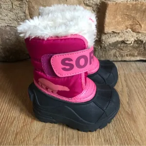 Sorel boots size 4 new!