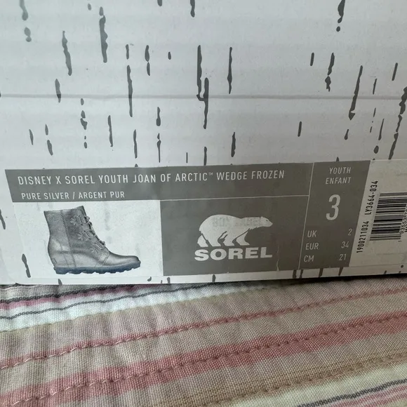 Sorel Disney wedge boots. Nib
