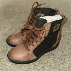 Sorel Evie II Boots