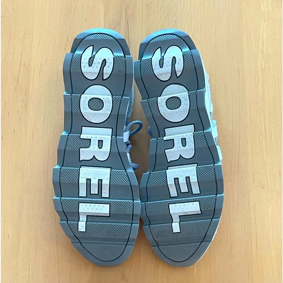 SOREL KINETIC IMPACT SHOES