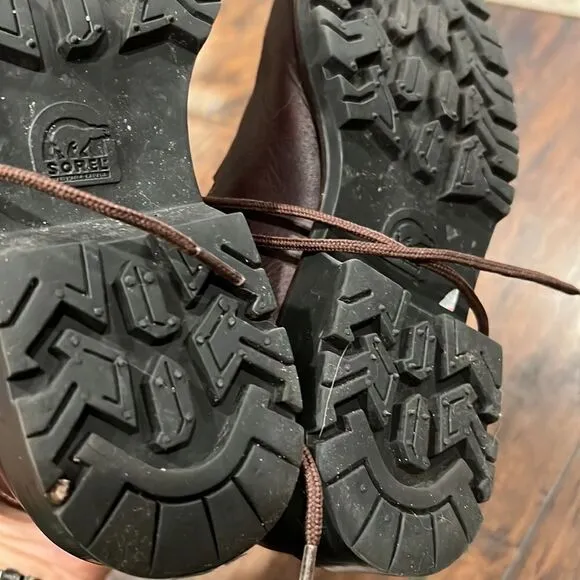 Sorel Sedona leather boots size 8 in EUC brown and black lace up combat boots