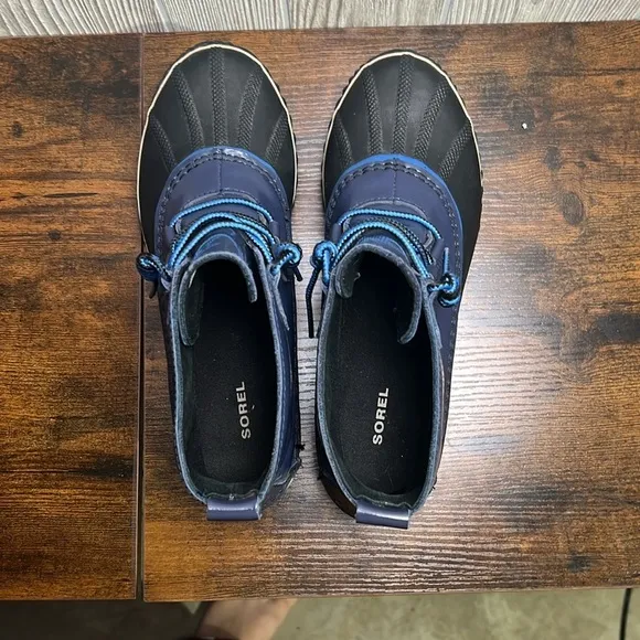 Sorel Women's Rain Boots Size 9 Blue Out N About Nocturnal