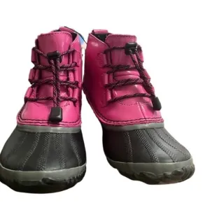 SOREL NWT OUT N ABOUT‎ RAIN-BOOTS SIZE 5