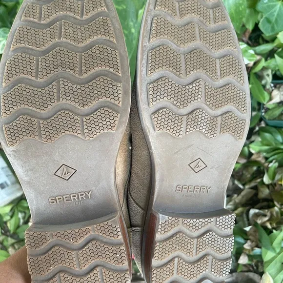 Sperry men’s dress shoes