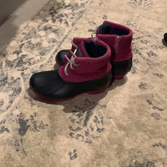 Sperry rain boots