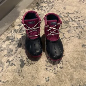 Sperry rain boots