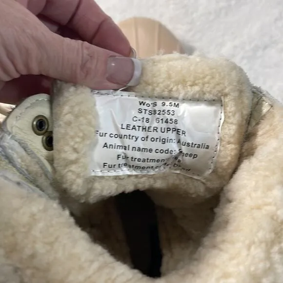 Sperry Shearwater Buckle Sherpa Boots womens 9.5