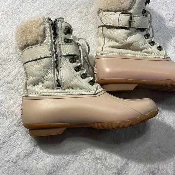 Sperry Shearwater Buckle Sherpa Boots womens 9.5