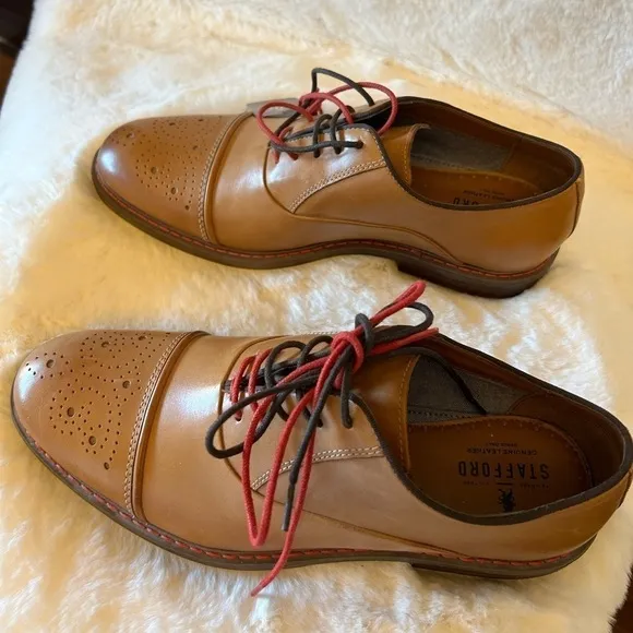 Stafford Genuine leather Jahil Cognac mens dress shoes NWT Sz-9.  I