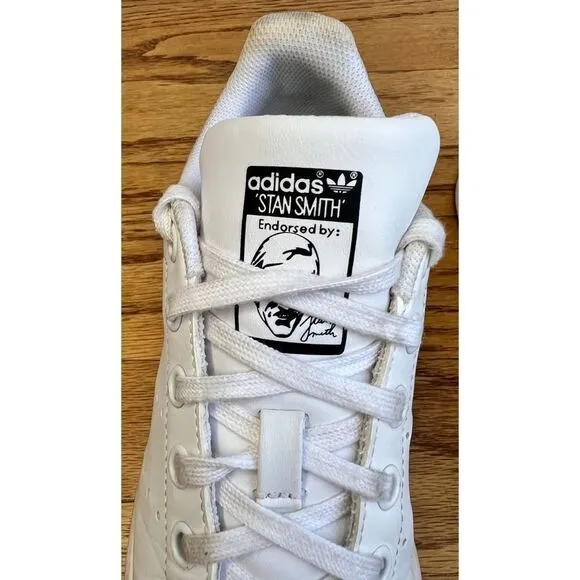 Stan Smith Adidas Girl’s Holographic White Leather Sneakers Shiny Heel Sz 4