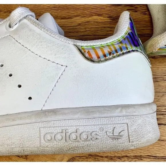 Stan Smith Adidas Girl’s Holographic White Leather Sneakers Shiny Heel Sz 4