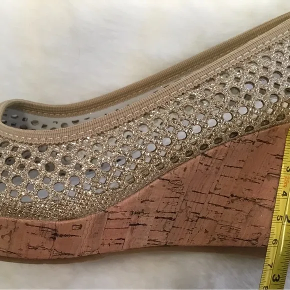 Start Weitzman Big Kids size 4 dress shoes