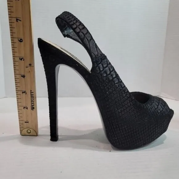 Steve Madden Adin Black Leather Peep Toe Heels Size 8.5M