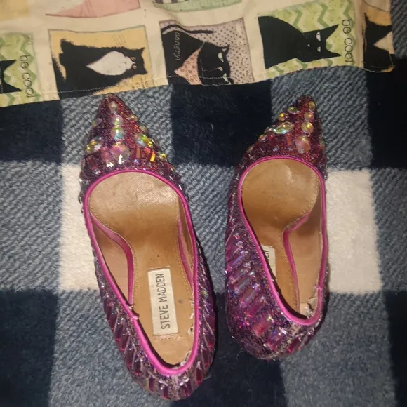 STEVE MADDEN Galaxy Purple rhinestone heels