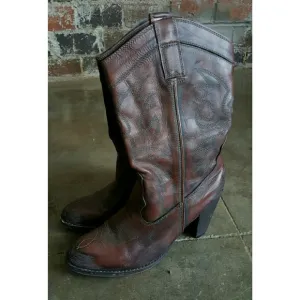 Stitched Western Leather Cowgirl Heeled Boot