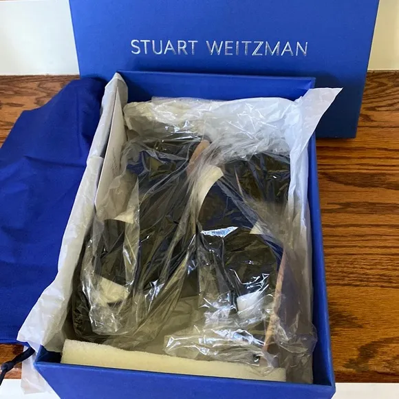Stuart Weitzman black suede block heel sandals. 7.5 NWT box, bag
