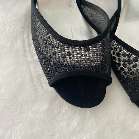 Stuart Weitzman Black Women's Slingback Heels in size 8.5.