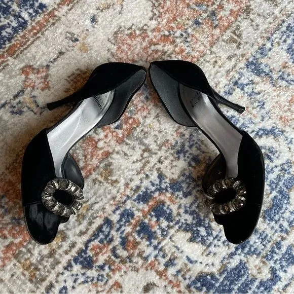 STUART WEITZMAN- Velvet Embellished Black Heels Size 8