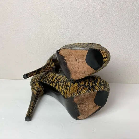 Stuart weitzman woman’s platform high heels 7 M