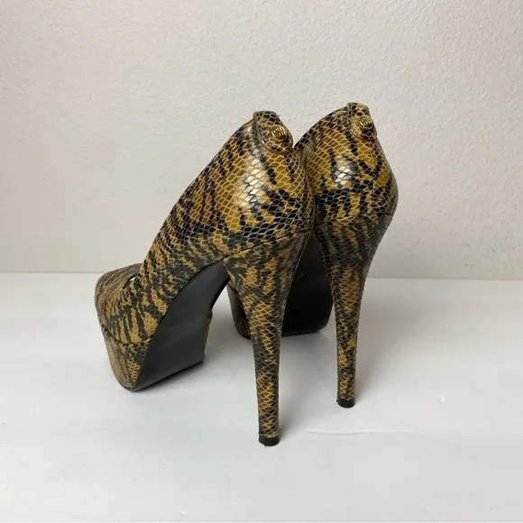 Stuart weitzman woman’s platform high heels 7 M