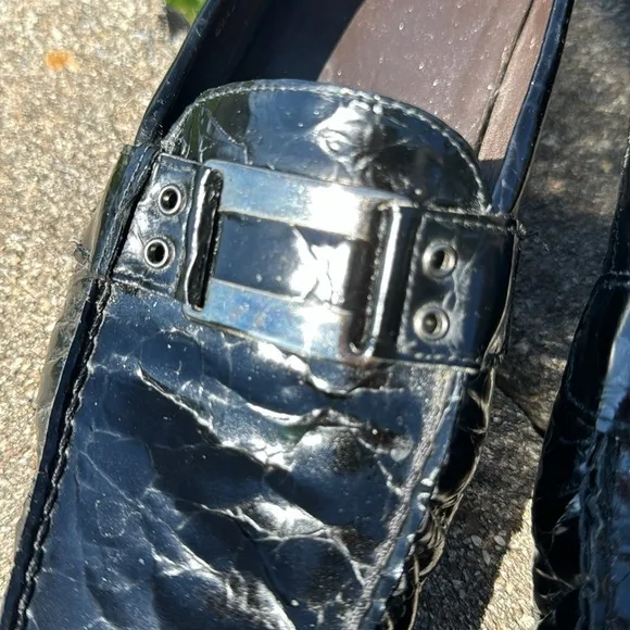 STUART WEITZMAN~Women's~Embossed~ Black~Caiman~Crocodile Leather~Loafer~Sz. 9~BR