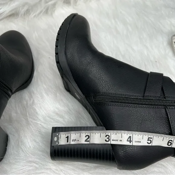 Style Co Laleen Buckled Heeled Booties Black Size 7.5M