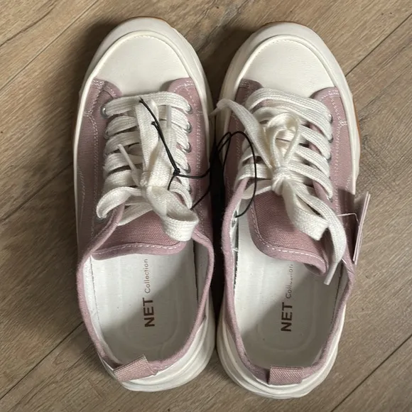 Stylish Rosy Pink purple and White Women's platform Sneakers size 37 / size 6.5